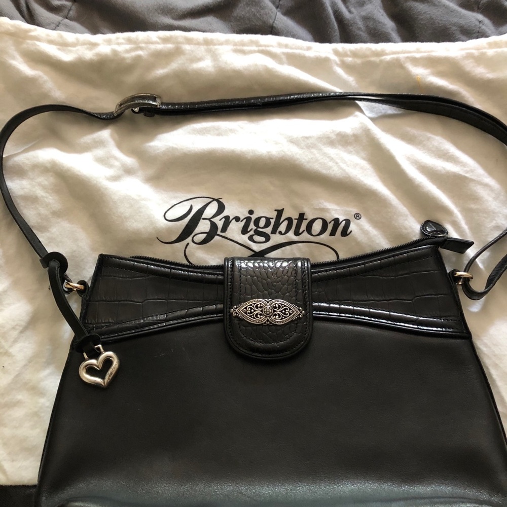 Brighton adjustable strap purse